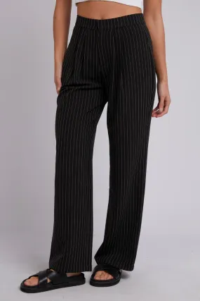 Alicia Pant | Black