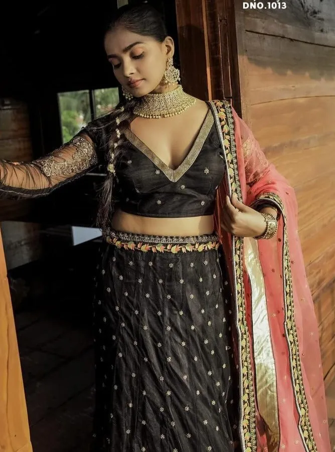 Black Spotted Lehenga  With Baby Pink Dupatta set- Rent