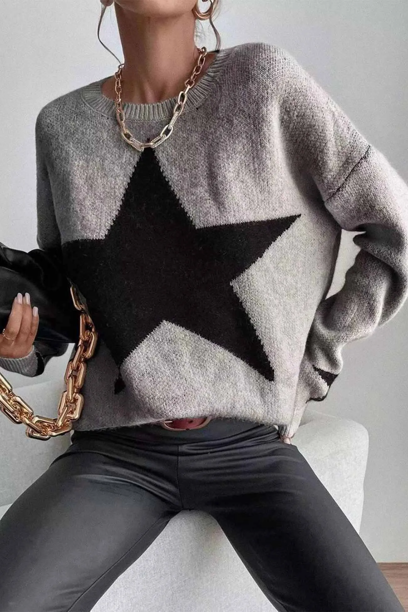 Crew Neck Star Long Sleeve Knitted Sweater