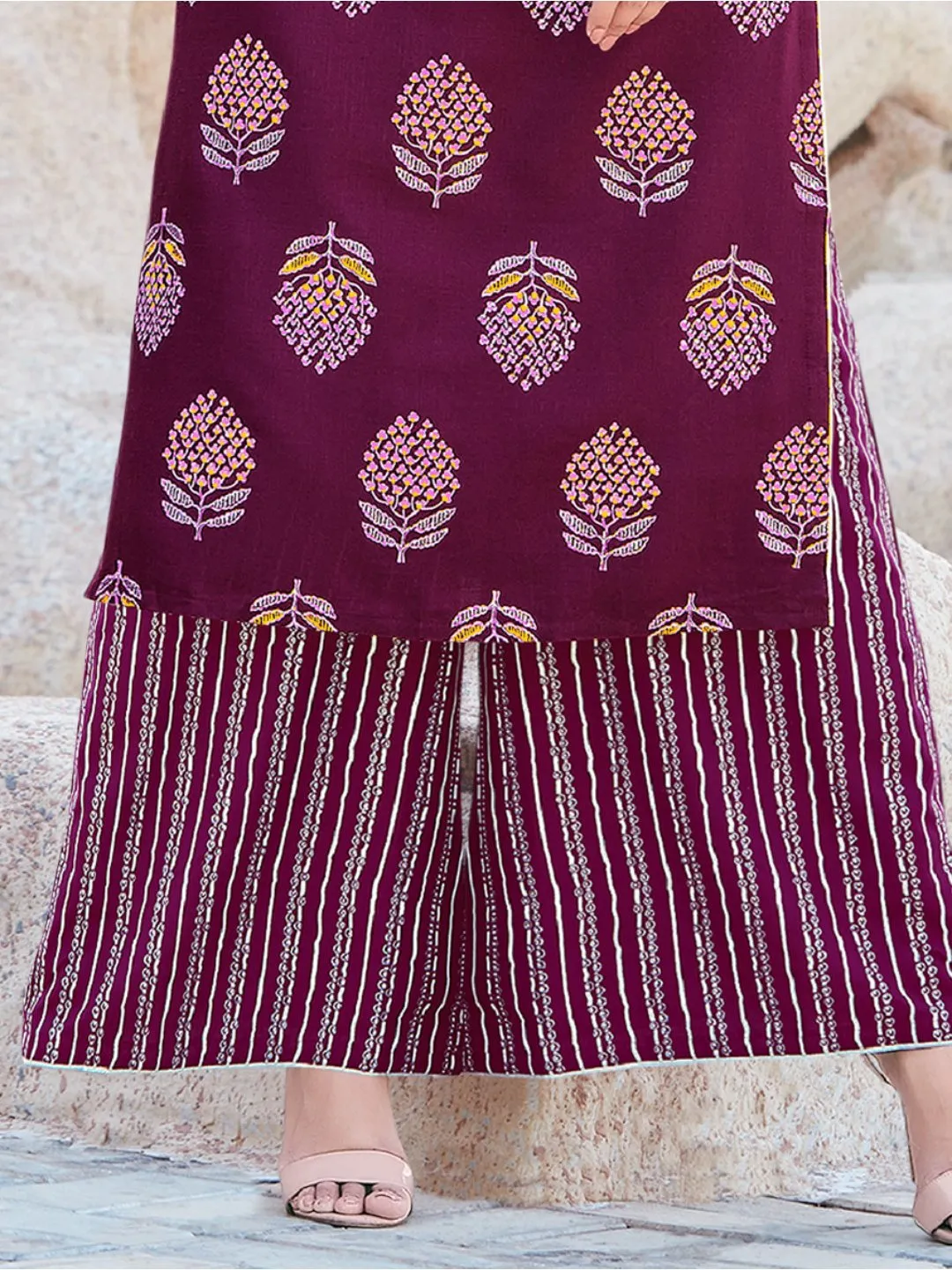 Designed Wine Rayon Printed Kurti With Palazzo Pant