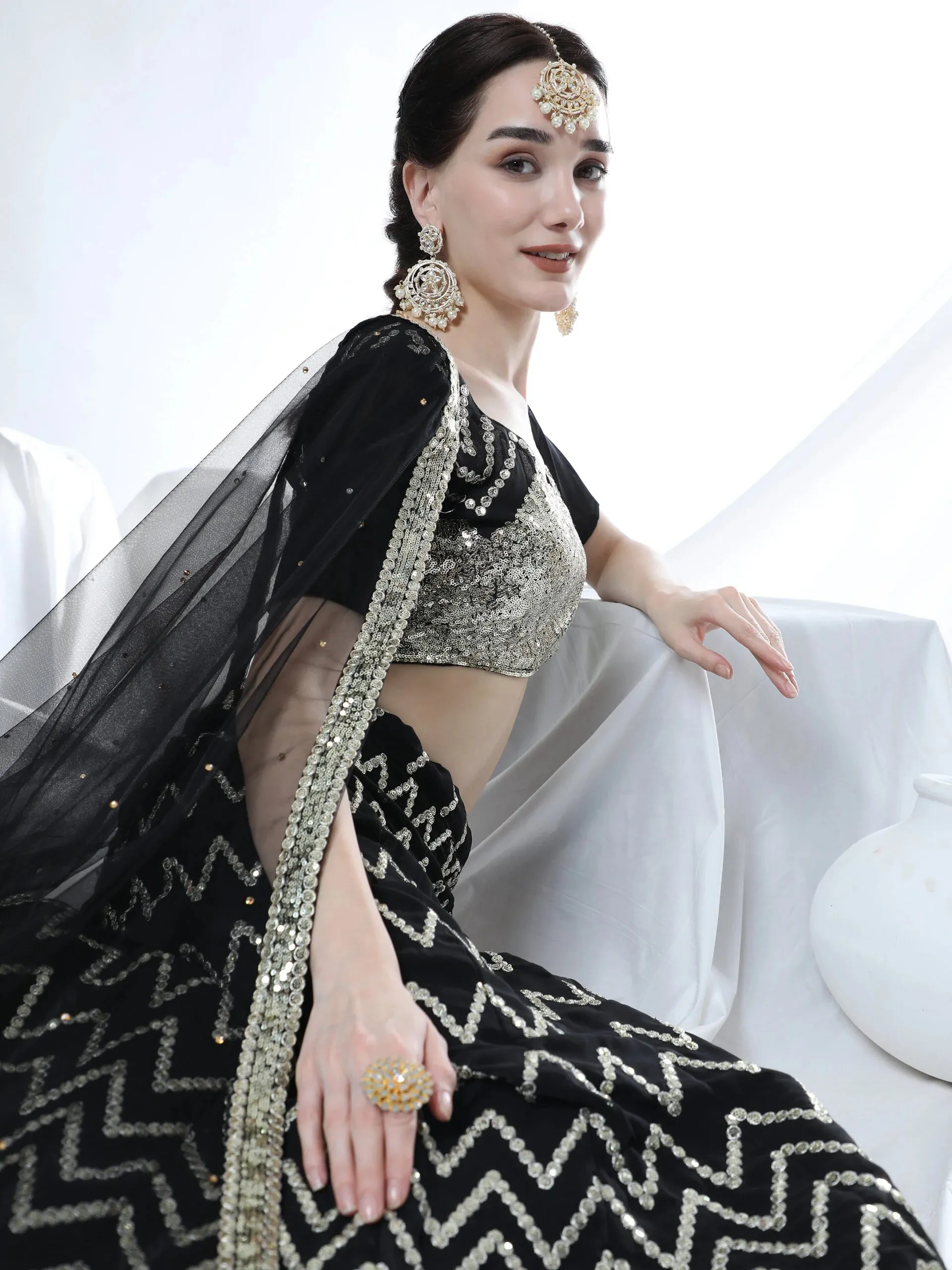 DESIGNER-BREATHTAKING-BLACK-SEQUENCE-LEHENGA