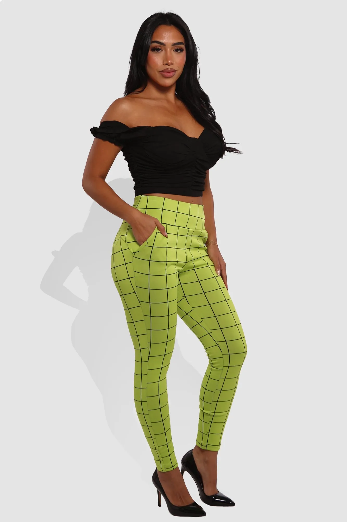 High Waist Sculpting Treggings With Front Pockets - Green, Black Plaid