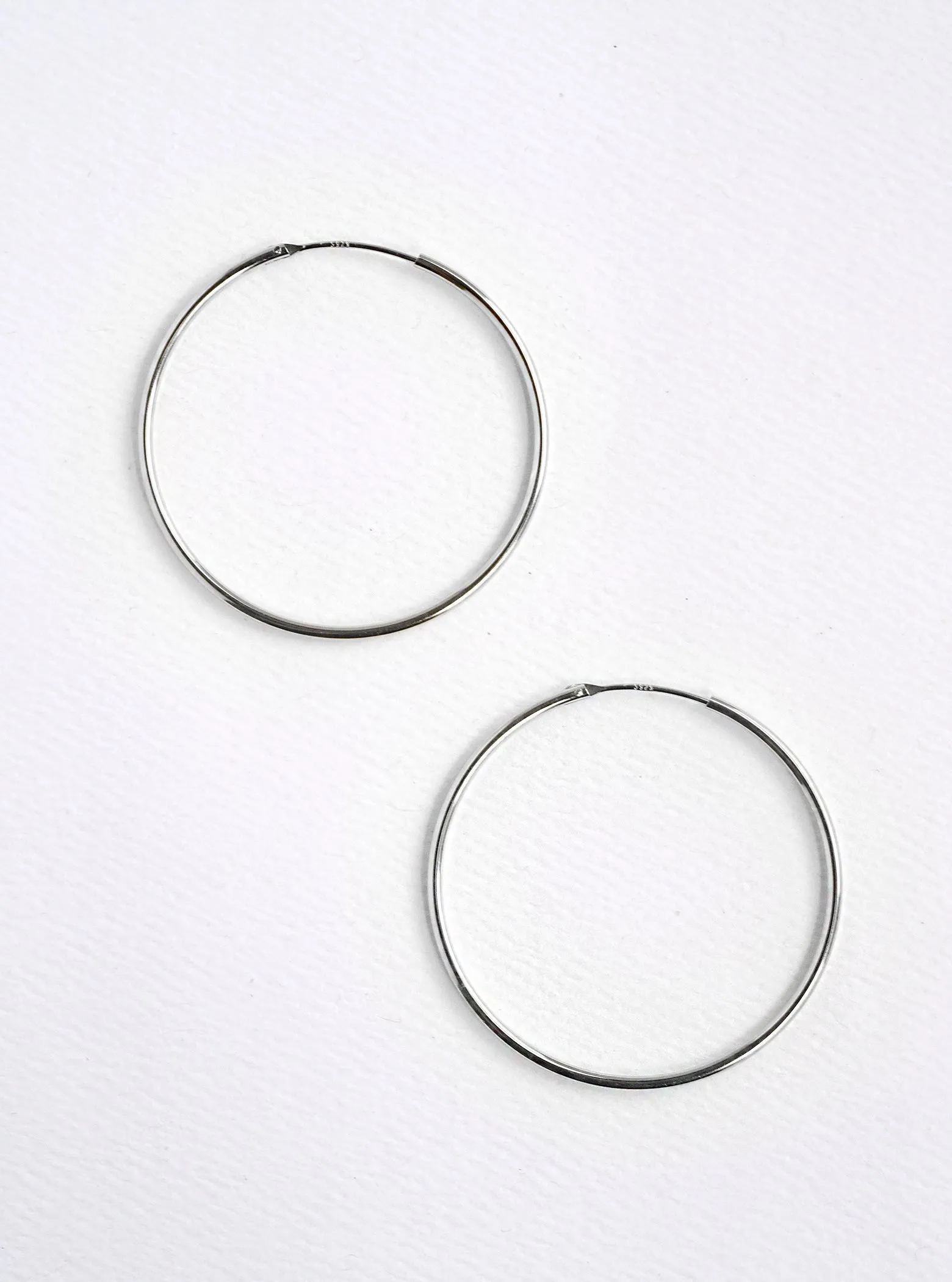 Lightweight Hoops