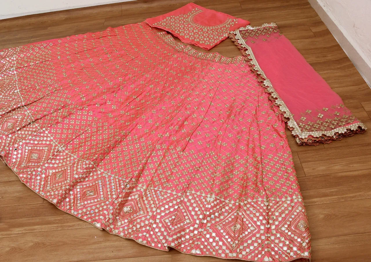 MAGENTA-PINK-CHINON-LEHENGA-SEQUINS-MIRROR