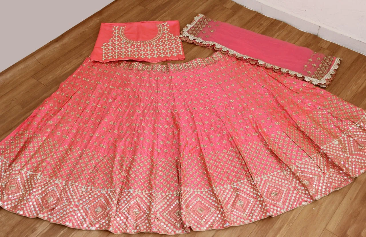 MAGENTA-PINK-CHINON-LEHENGA-SEQUINS-MIRROR