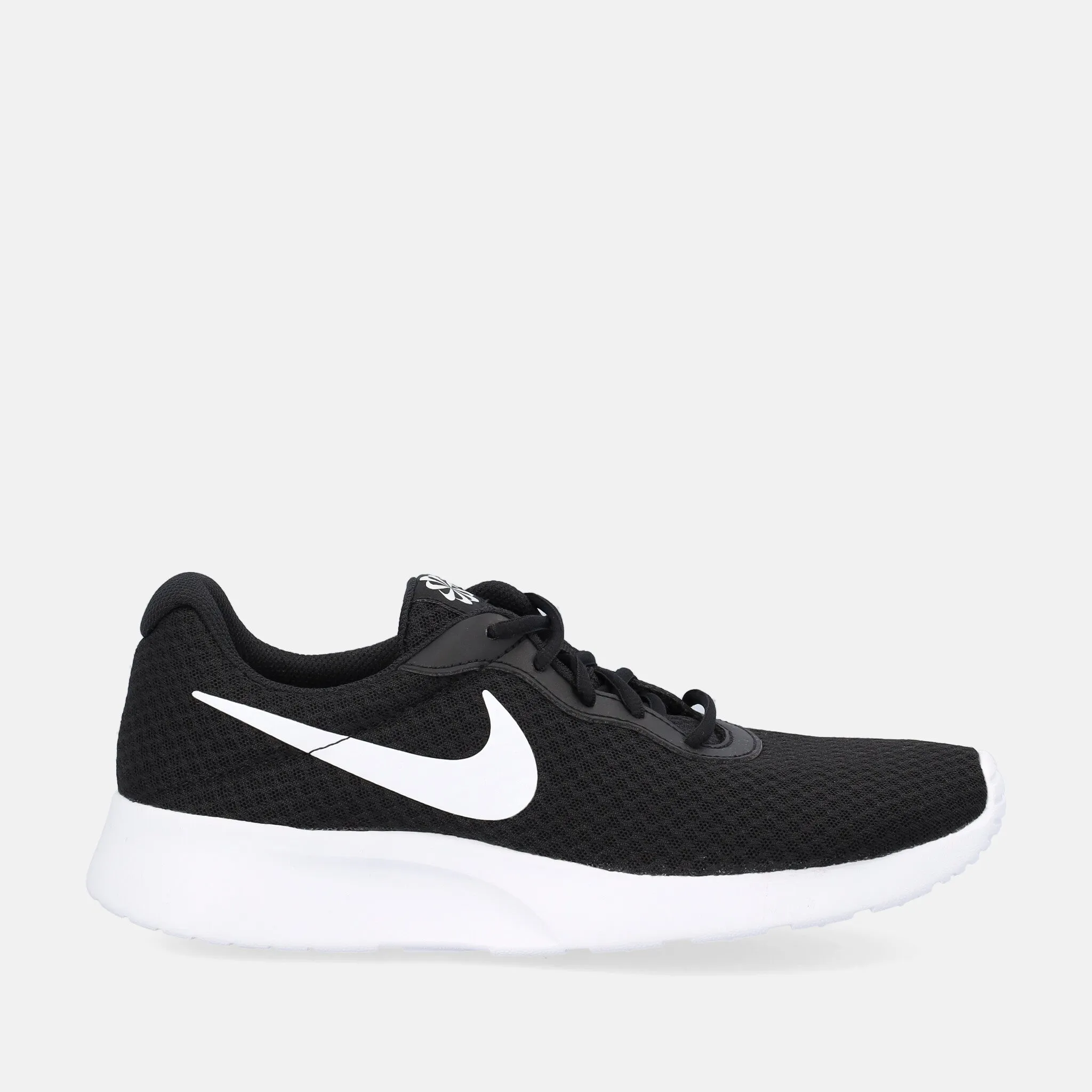 NIKE TANJUN