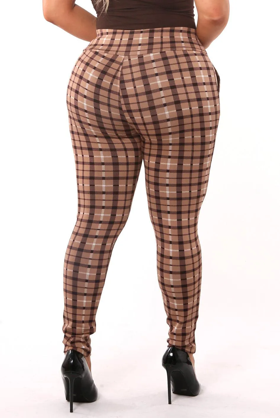 Plus Size Treggings With Zipper Pocket Trim - Tan & Brown Plaid